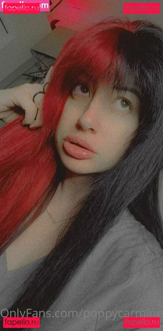 poppycarmine Onlyfans Photo Gallery 
