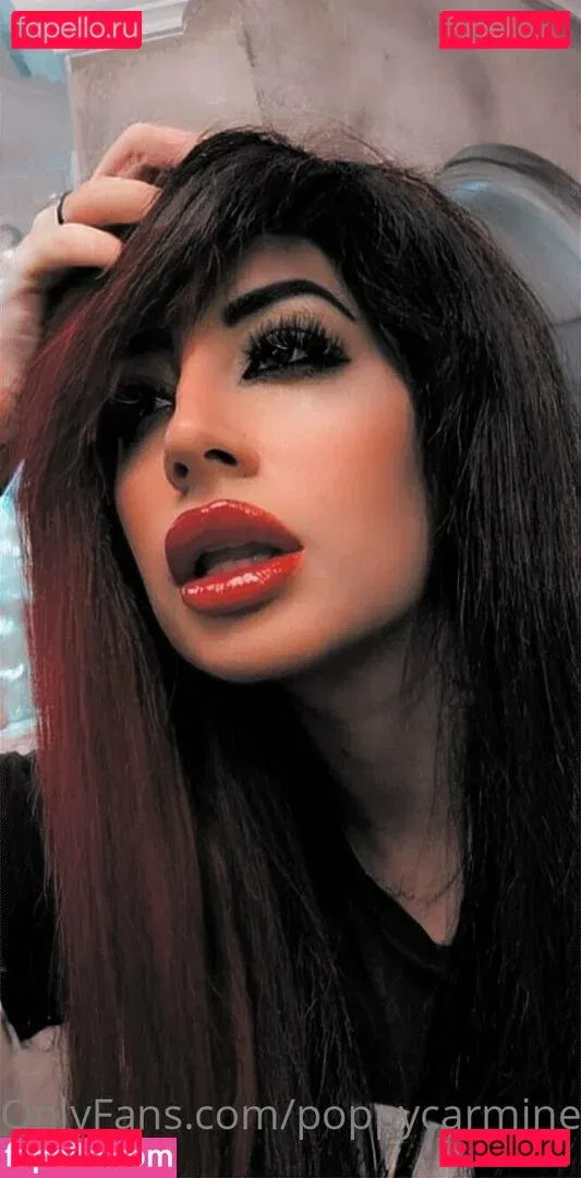 poppycarmine Onlyfans Photo Gallery 