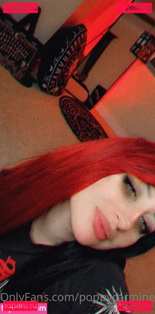 poppycarmine Onlyfans Photo Gallery 