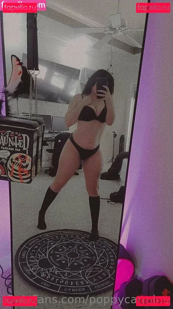 poppycarmine Onlyfans Photo Gallery 