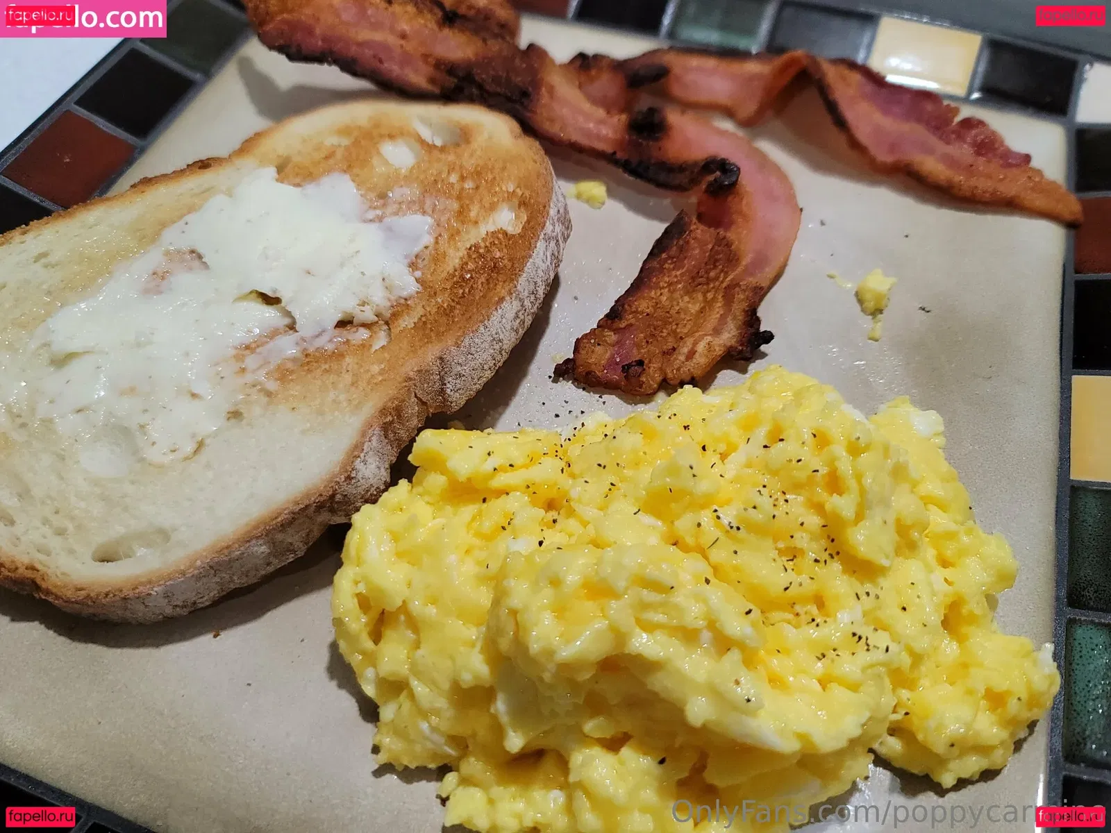 poppycarmine Onlyfans Photo Gallery 