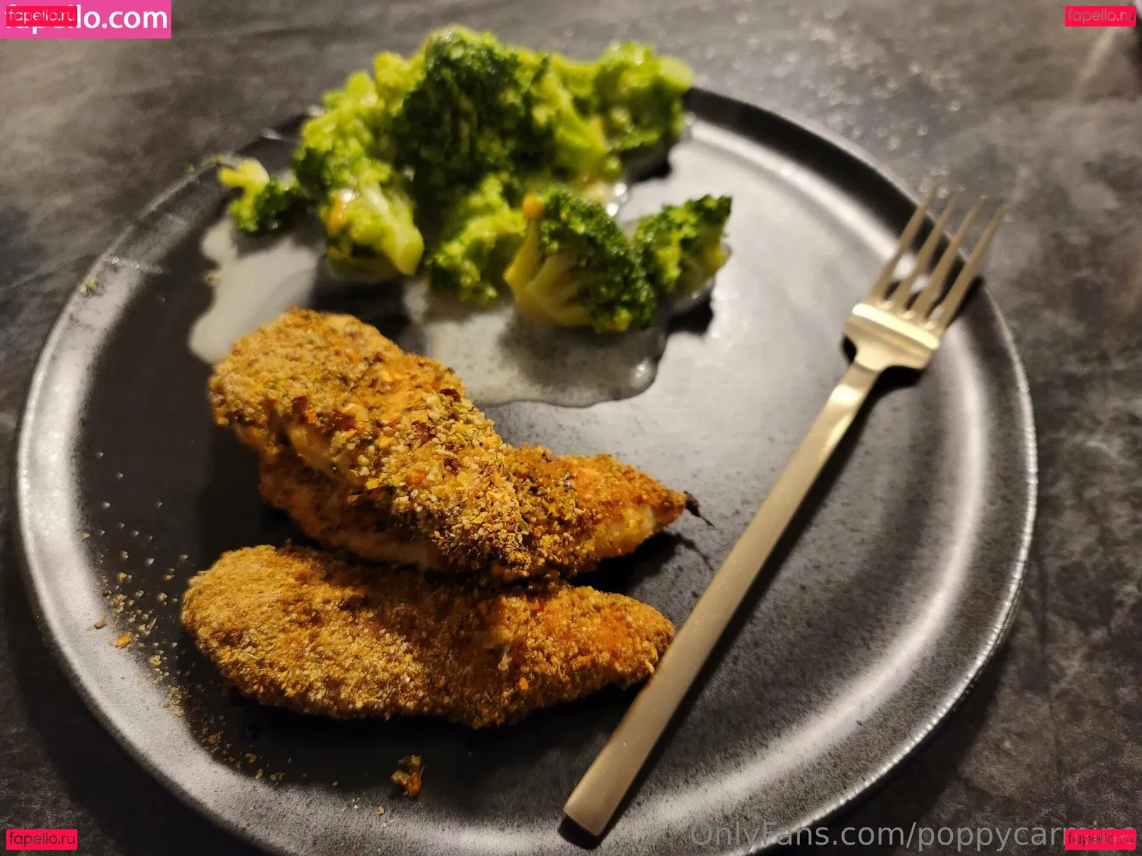 poppycarmine Onlyfans Photo Gallery 