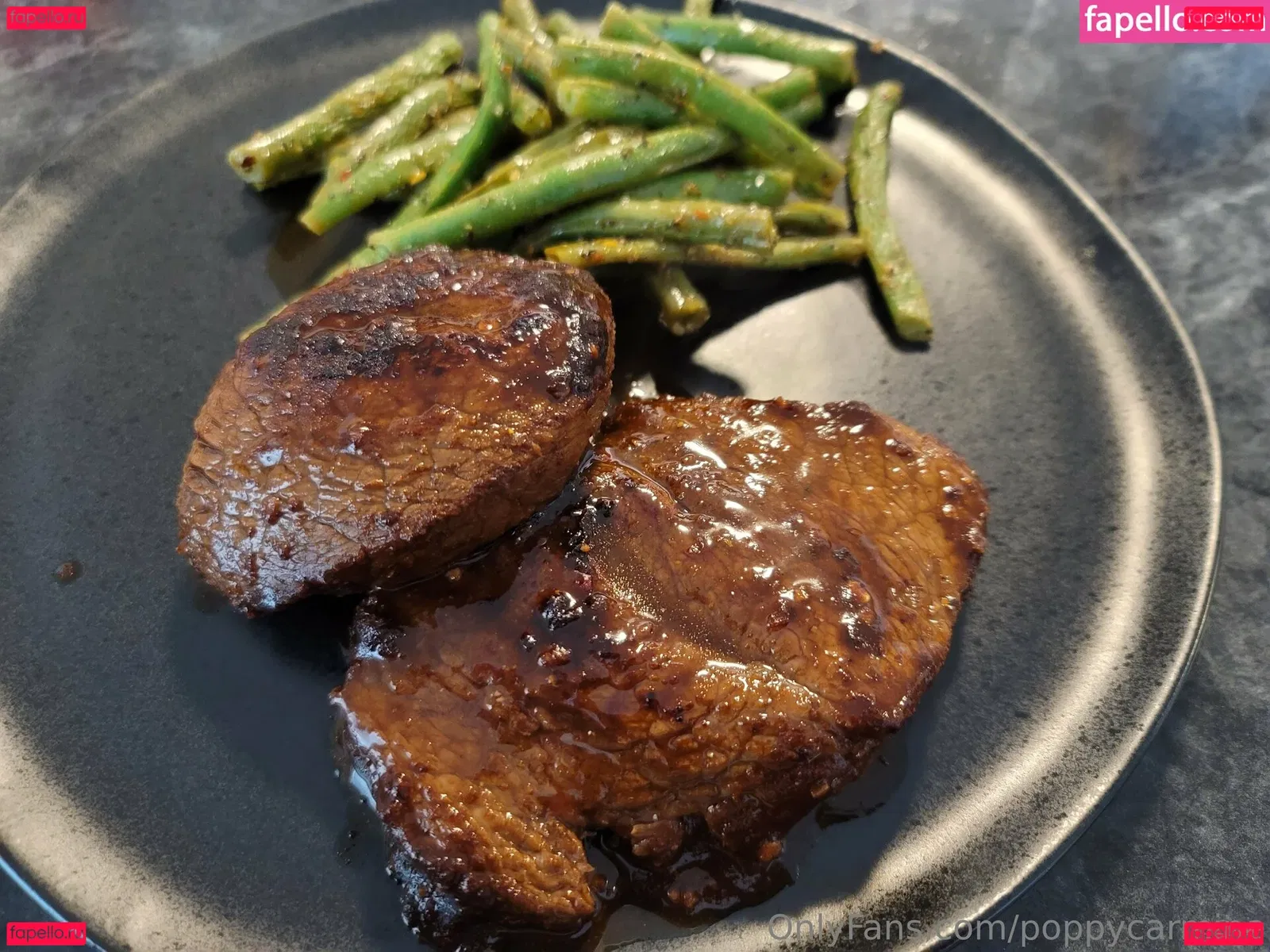 poppycarmine Onlyfans Photo Gallery 