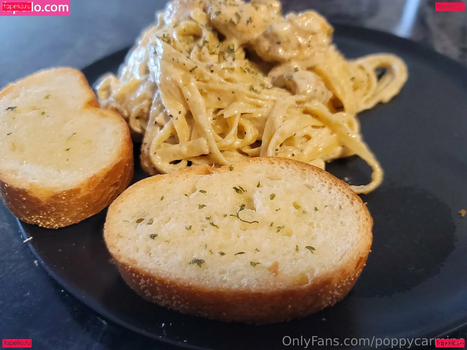 poppycarmine Onlyfans Photo Gallery 