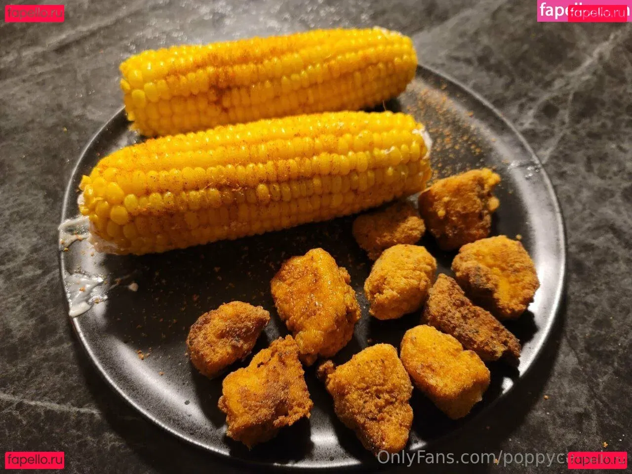 poppycarmine Onlyfans Photo Gallery 