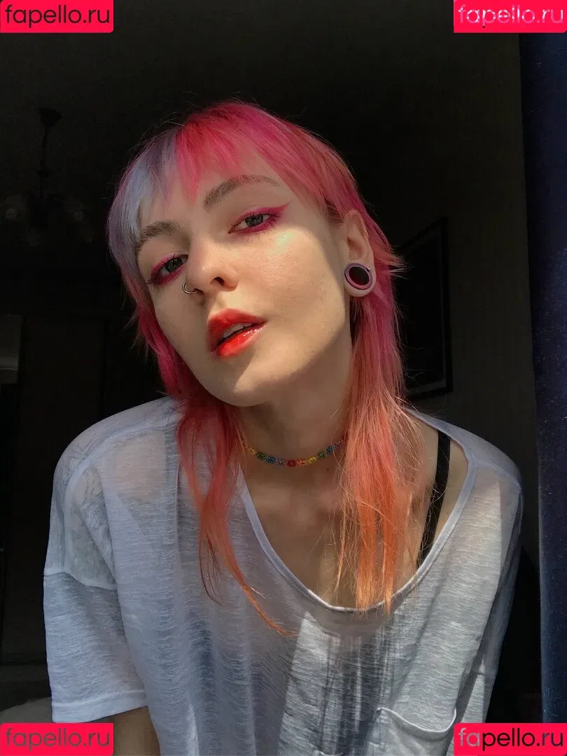 itsadeathwish Onlyfans Photo Gallery 