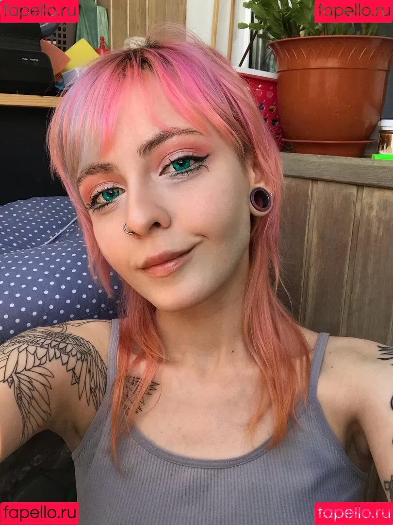 itsadeathwish Onlyfans Photo Gallery 