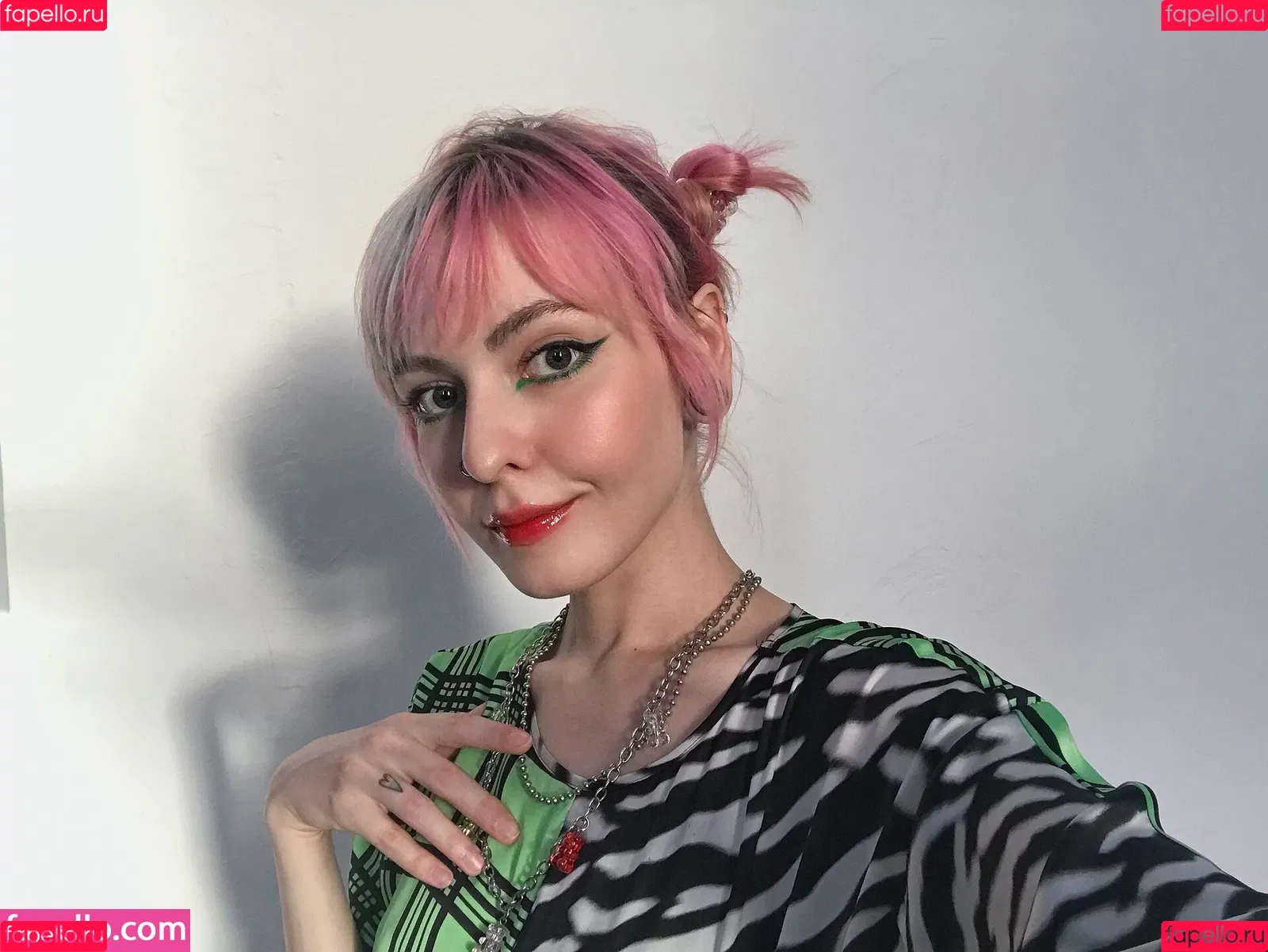 itsadeathwish Onlyfans Photo Gallery 