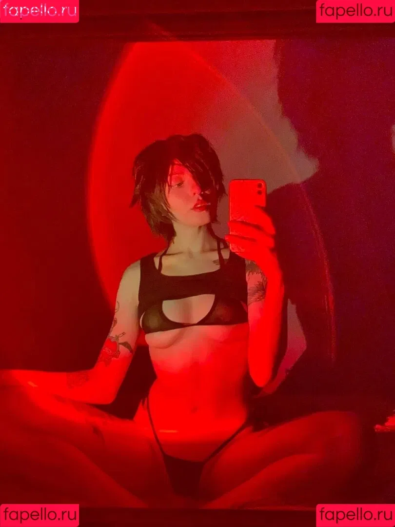 itsadeathwish Onlyfans Photo Gallery 