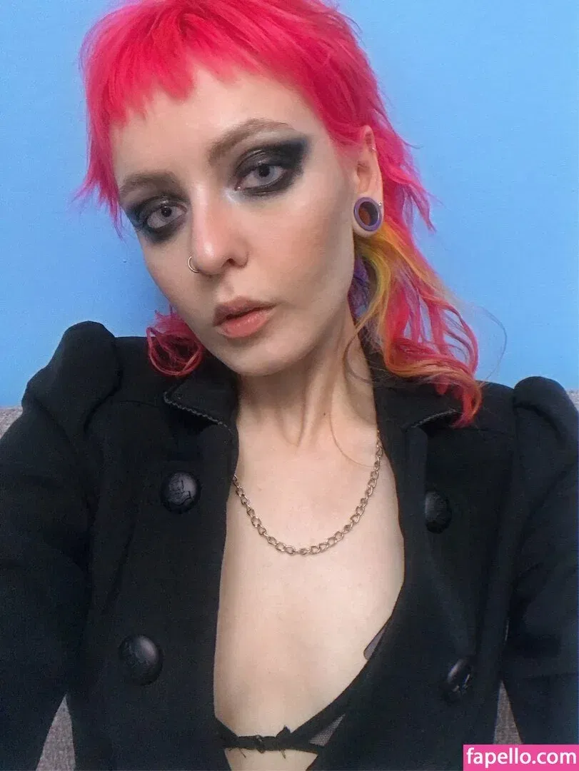 itsadeathwish Onlyfans Photo Gallery 