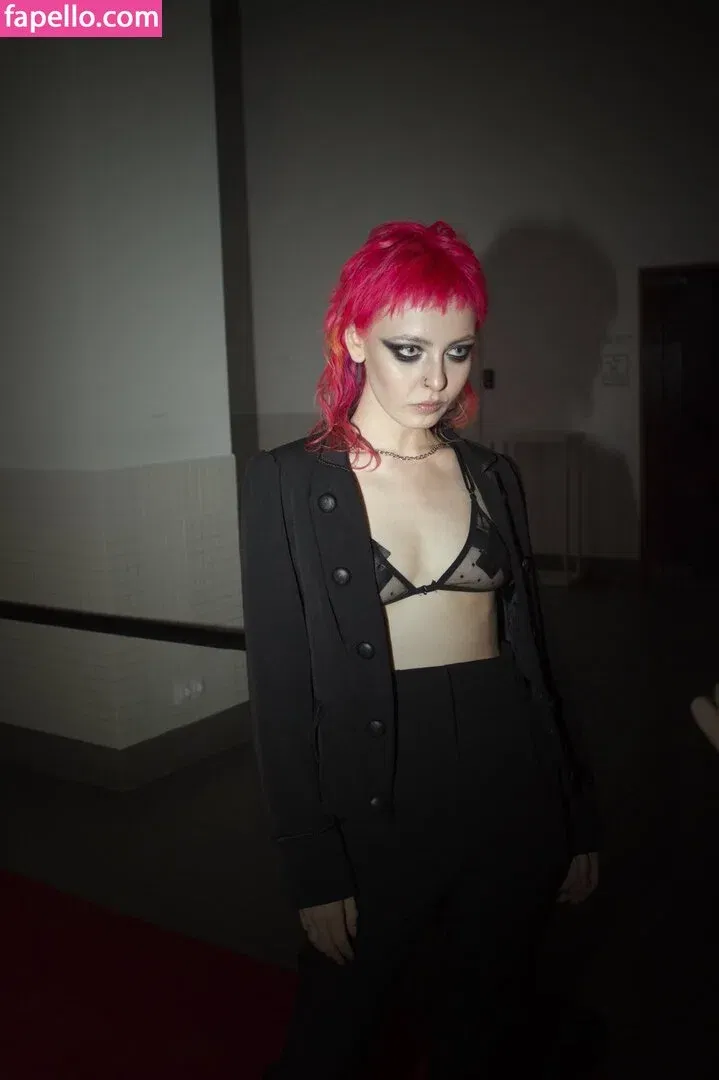 itsadeathwish Onlyfans Photo Gallery 