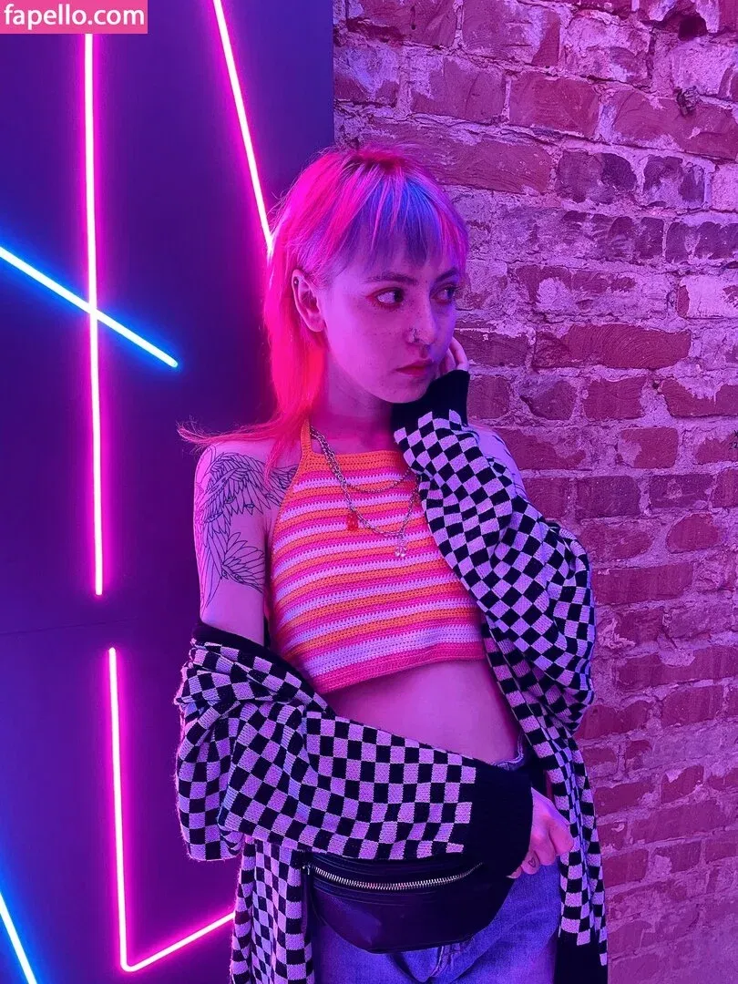 itsadeathwish Onlyfans Photo Gallery 