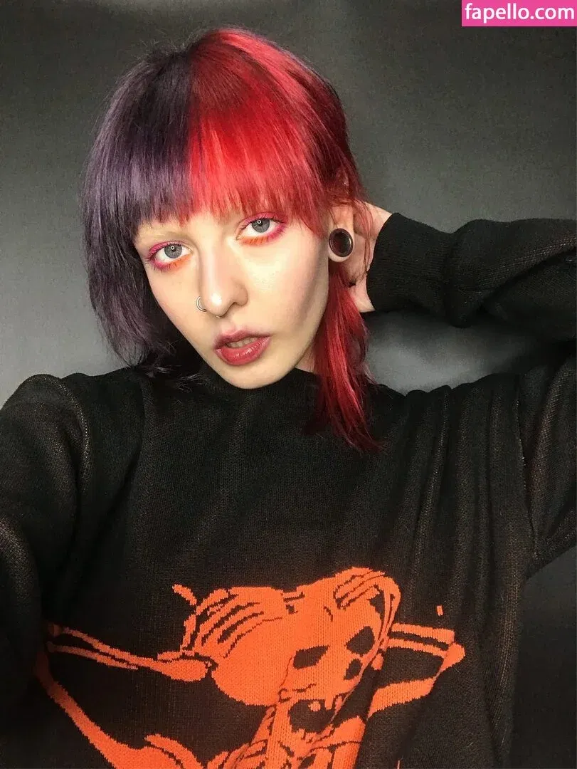 itsadeathwish Onlyfans Photo Gallery 