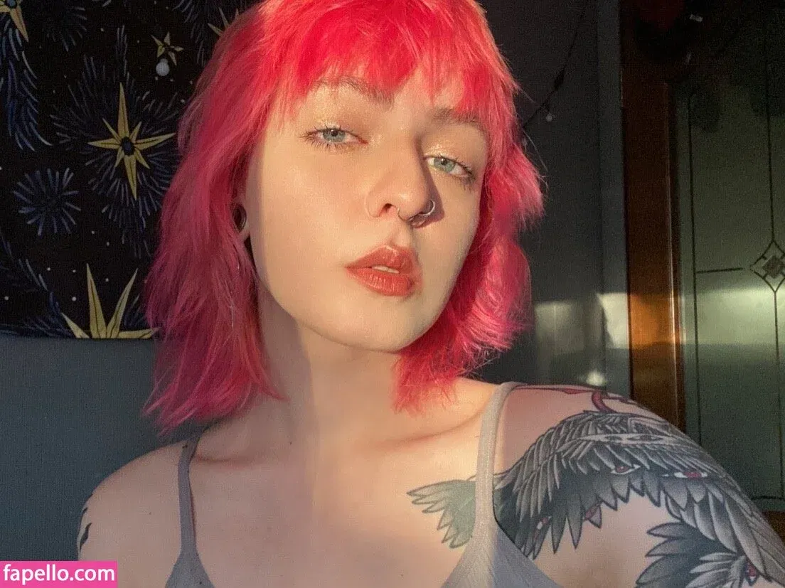 itsadeathwish Onlyfans Photo Gallery 