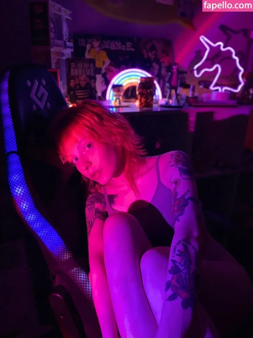 itsadeathwish Onlyfans Photo Gallery 