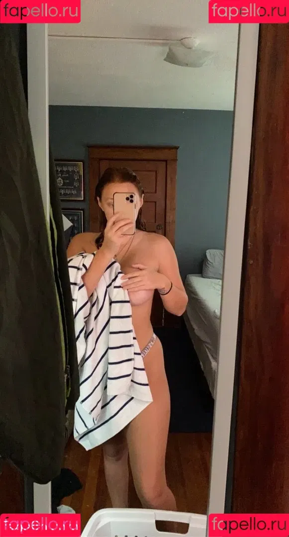 CarrotCake Onlyfans Photo Gallery 