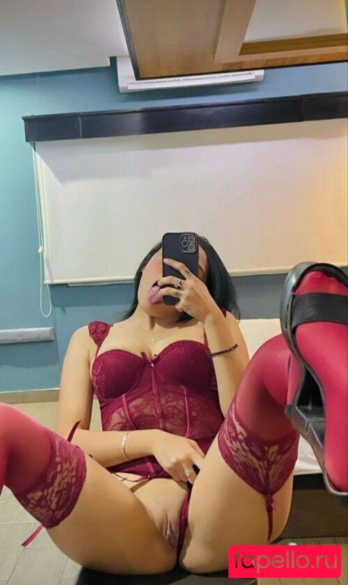 Helen Alonzo Nude Onlyfans Photo 19