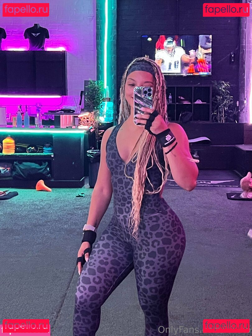 kikiiib Nude Onlyfans Photo 11