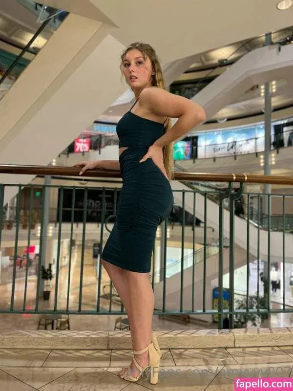 Amyyyy007 Onlyfans Photo Gallery 