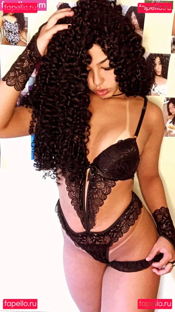 Mirian Gabriela Onlyfans Photo Gallery 