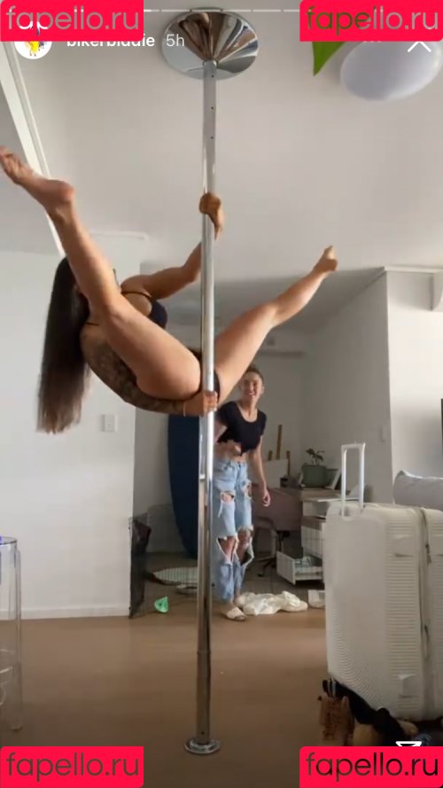 Biker Biddie Onlyfans Photo Gallery 