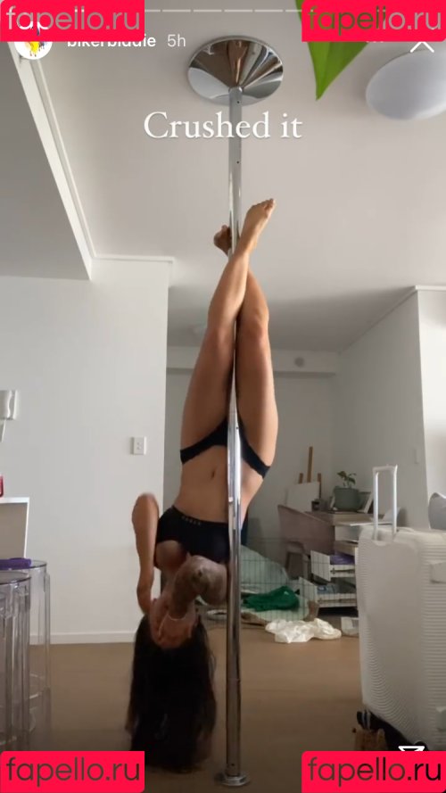 Biker Biddie Onlyfans Photo Gallery 