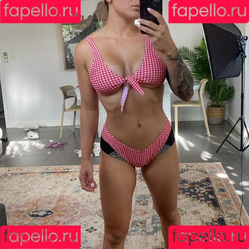 Biker Biddie Onlyfans Photo Gallery 