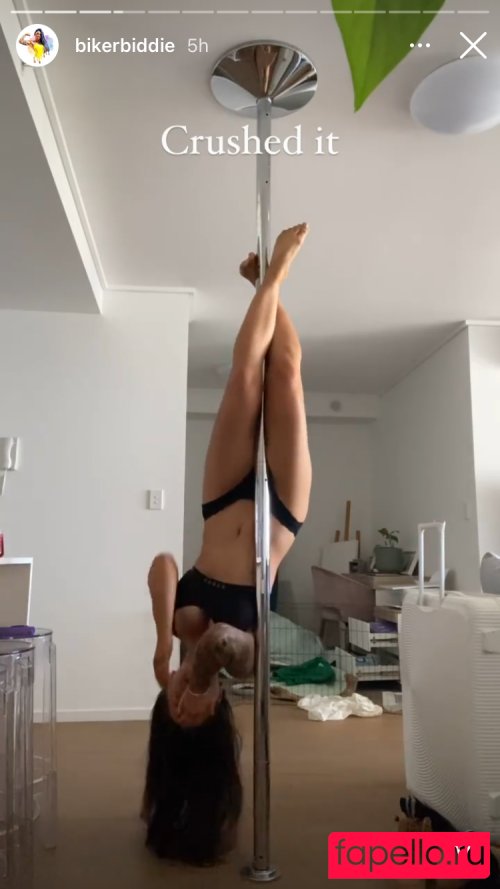 Biker Biddie Onlyfans Photo Gallery 