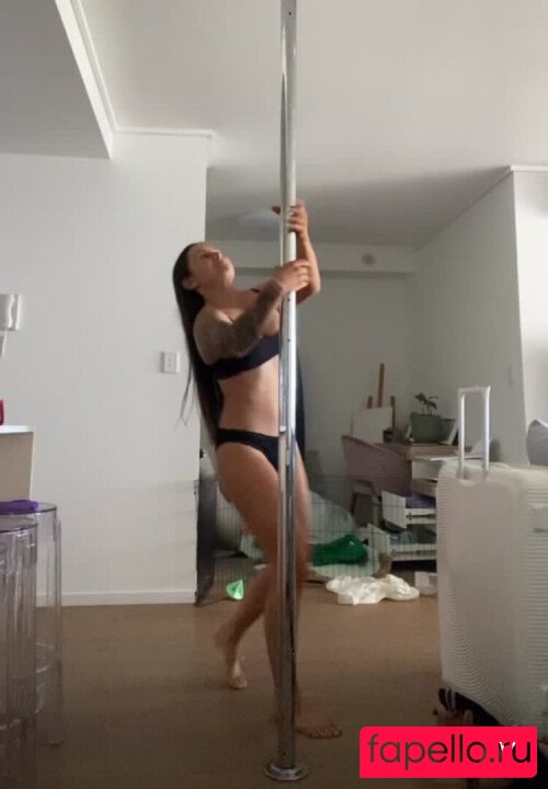 Biker Biddie Onlyfans Photo Gallery 