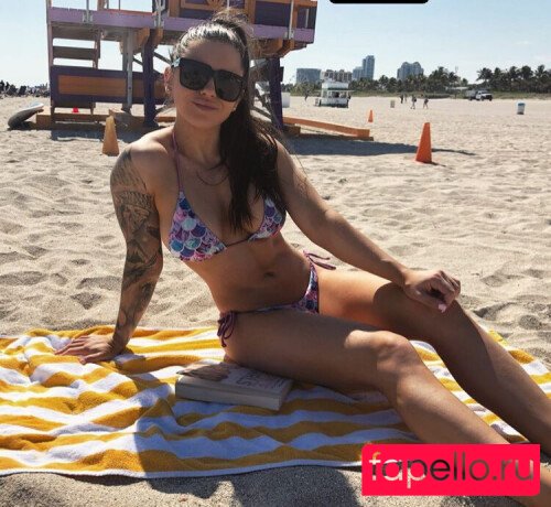 Biker Biddie Onlyfans Photo Gallery 