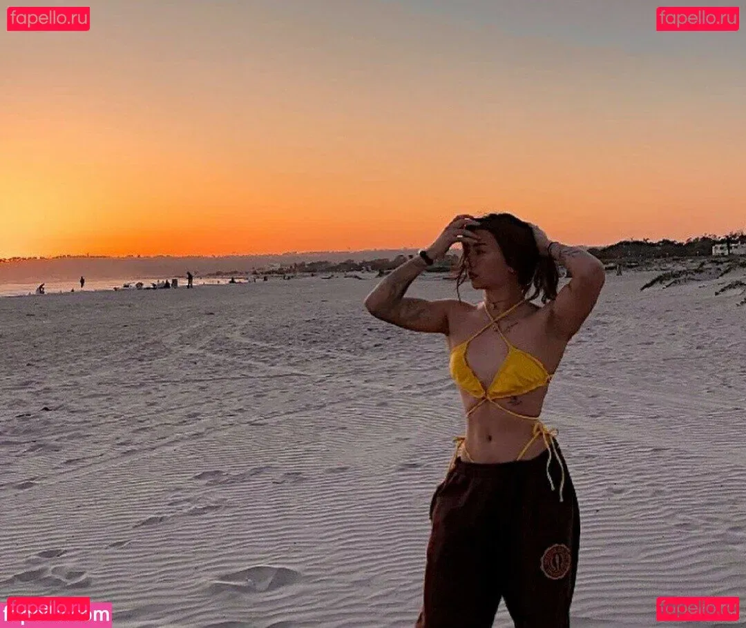 itsrumoon Onlyfans Photo Gallery 