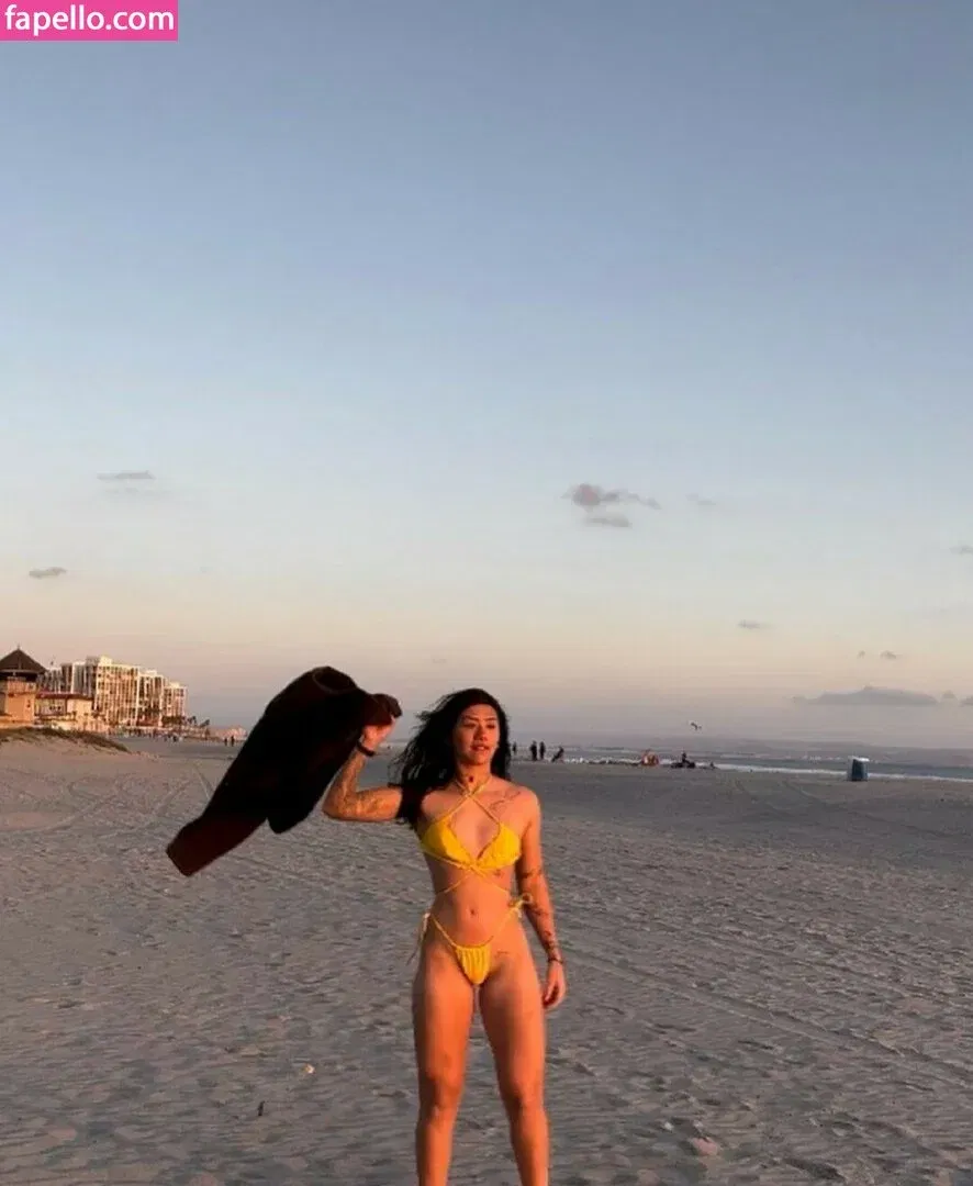 itsrumoon Onlyfans Photo Gallery 