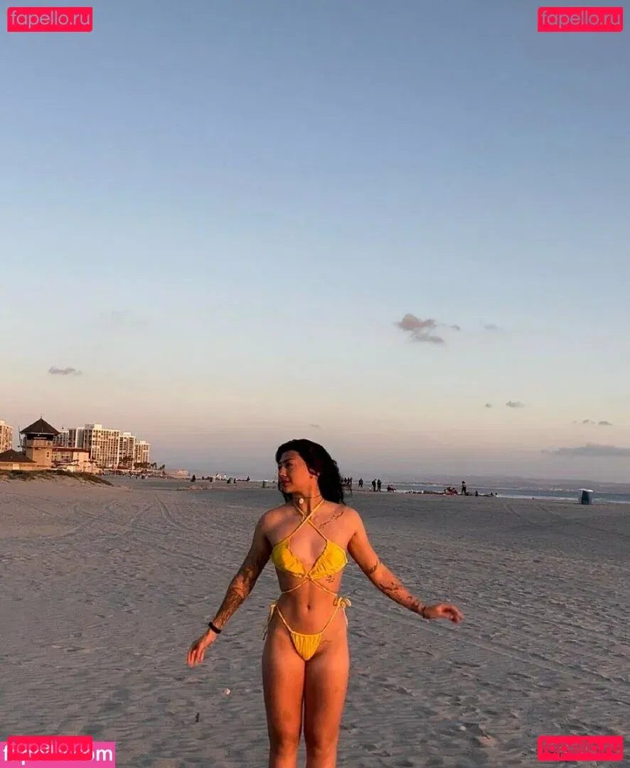 itsrumoon Onlyfans Photo Gallery 