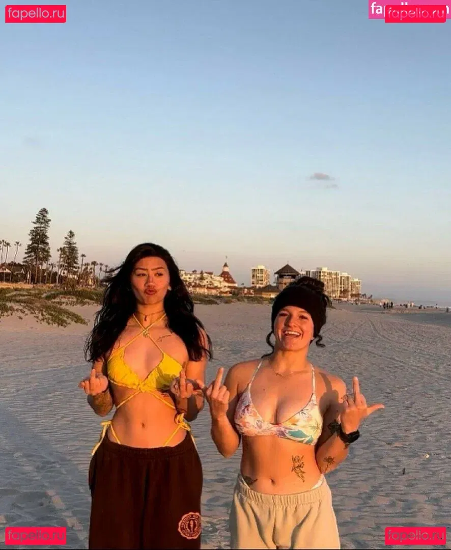 itsrumoon Onlyfans Photo Gallery 