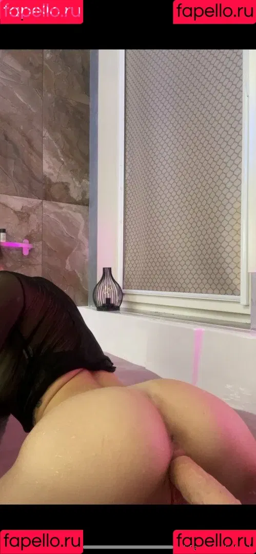 SolaZola Onlyfans Photo Gallery 