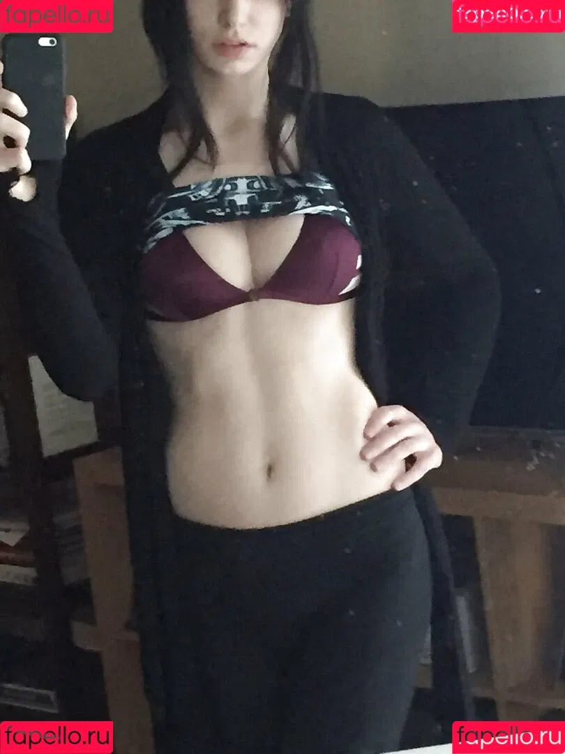 Kalindra Chan Onlyfans Photo Gallery 