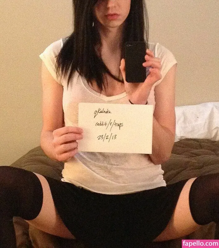 Kalindra Chan Onlyfans Photo Gallery 