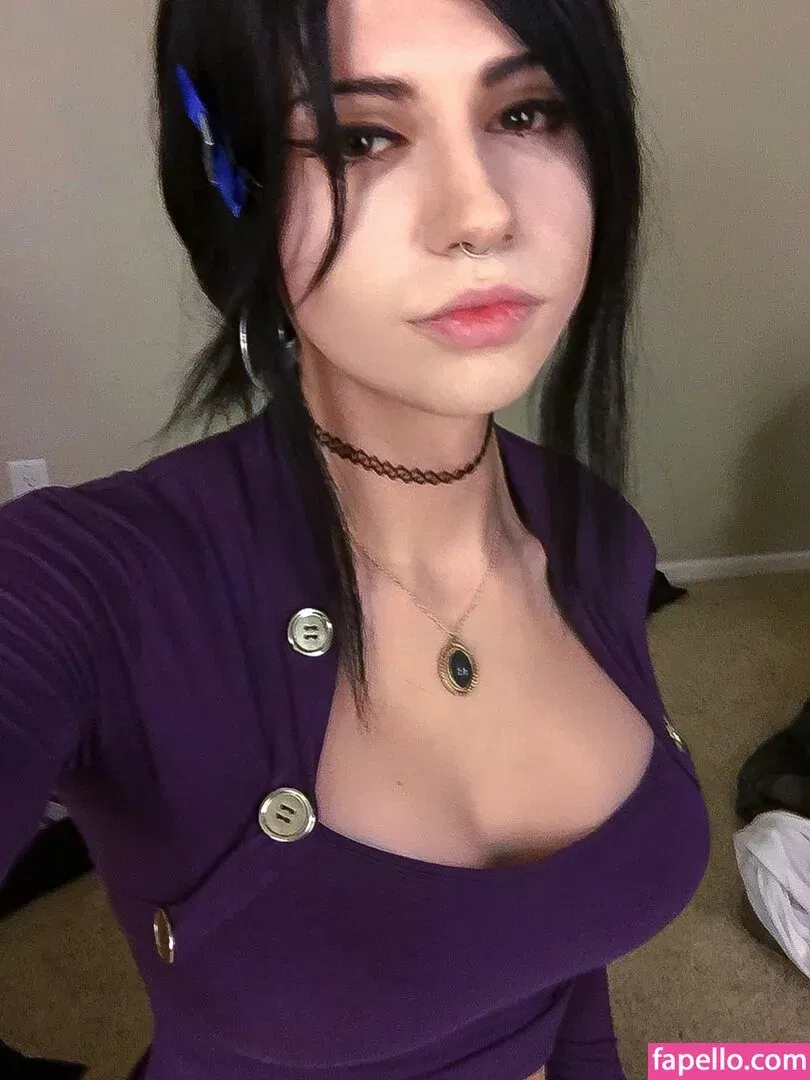 Kalindra Chan Onlyfans Photo Gallery 