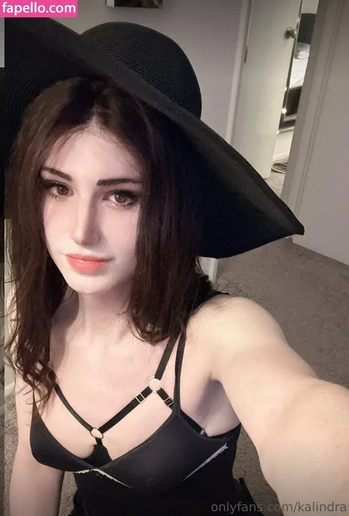 Kalindra Chan Onlyfans Photo Gallery 