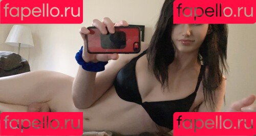 Kalindra Chan Onlyfans Photo Gallery 