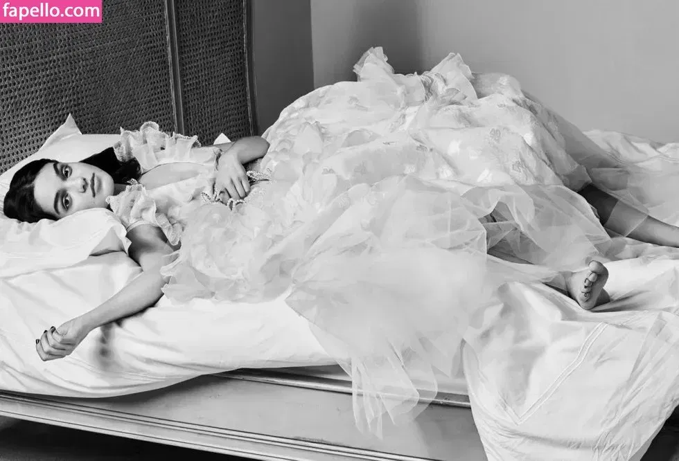 Rachel Zegler Onlyfans Photo Gallery 