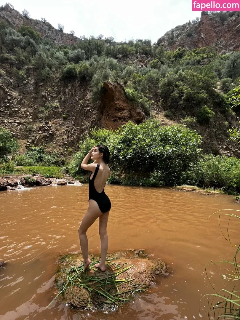 Rachel Zegler Onlyfans Photo Gallery 