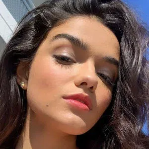 Rachel Zegler Onlyfans Photo Gallery 