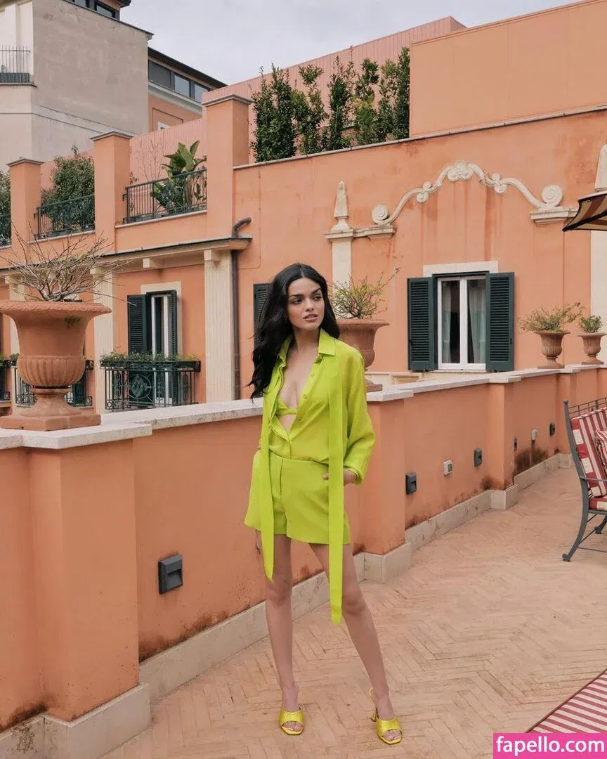 Rachel Zegler Onlyfans Photo Gallery 