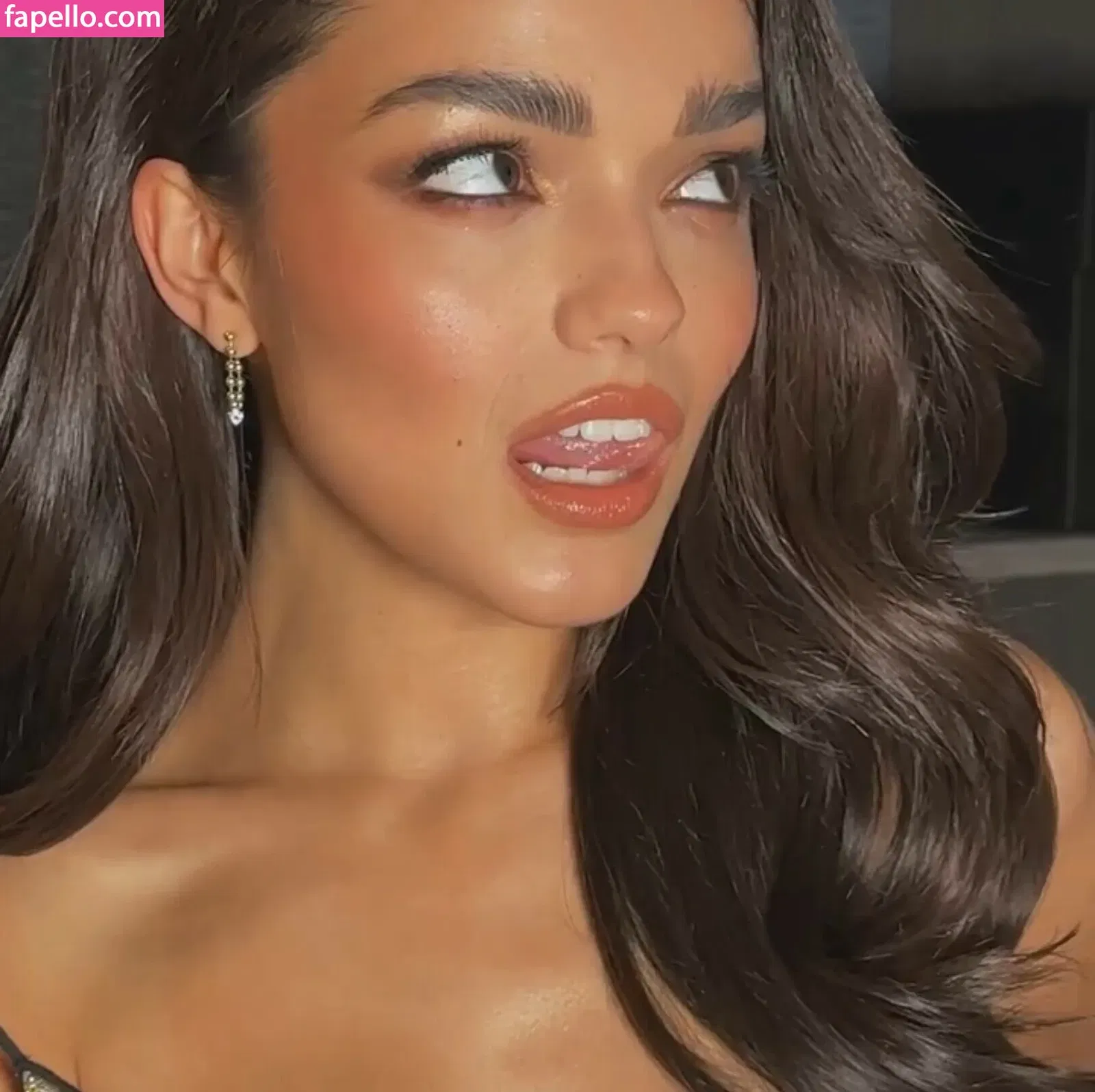 Rachel Zegler Onlyfans Photo Gallery 