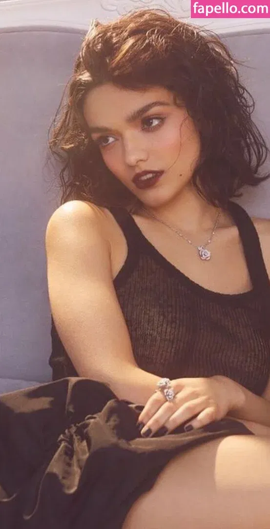 Rachel Zegler Onlyfans Photo Gallery 