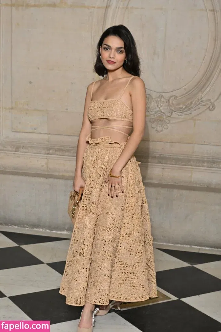 Rachel Zegler Onlyfans Photo Gallery 