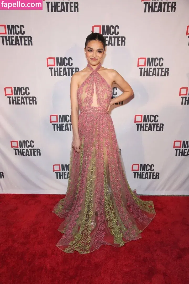 Rachel Zegler Onlyfans Photo Gallery 