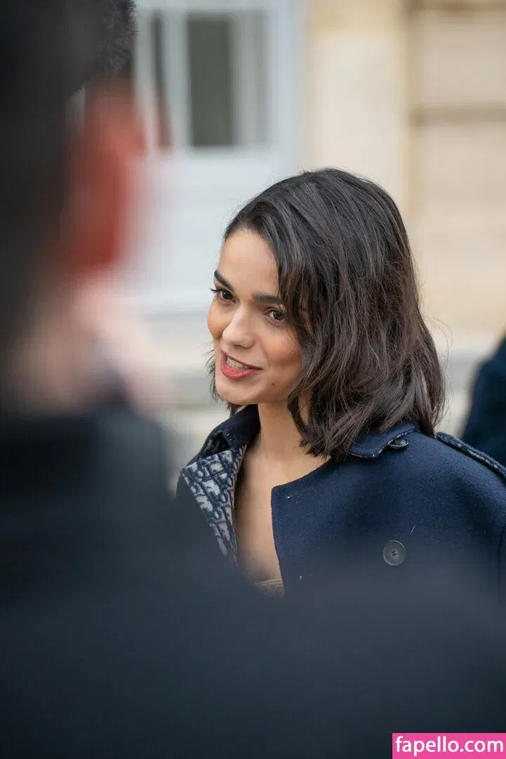 Rachel Zegler Onlyfans Photo Gallery 