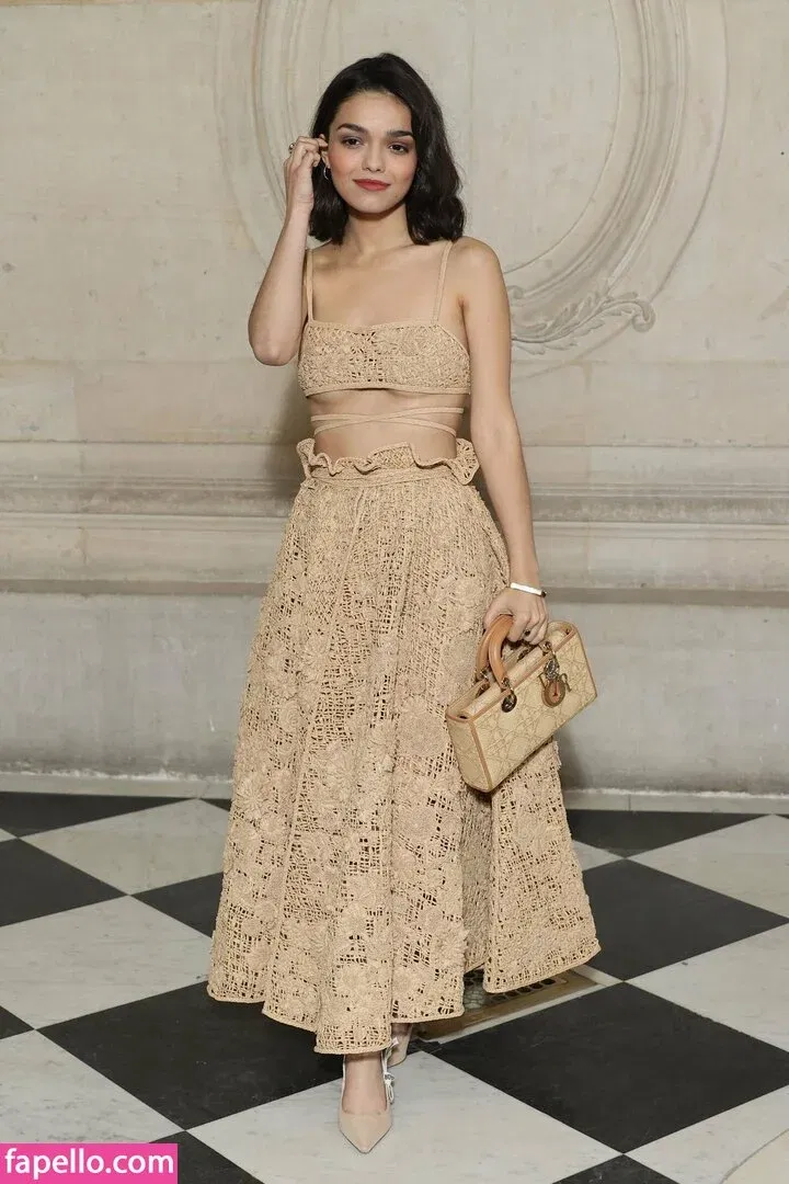 Rachel Zegler Onlyfans Photo Gallery 